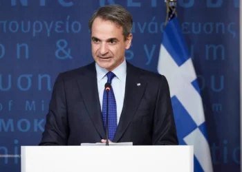 Κατρακύλα της κυβέρνησης στην πρώτη δημοσκόπηση για τις Ευρωεκλογές