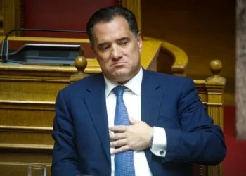 Απίστευτη ομολογία Άδωνι για τα εμβόλια κατά του κορονοϊού!