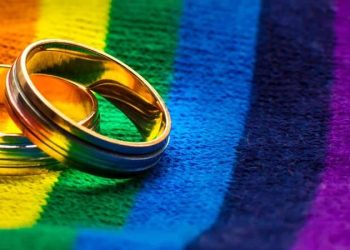 ΚΩΣΤΑΣ ΔΟΥΚΑΣ : Ἂλλο ὁμόφυλος, ἂλλο ὁμοφυλόφιλος…