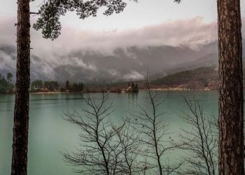 Λίμνη Δόξα: Η Αλπική λίμνη της Πελοποννήσου (βίντεο)