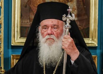 ΚΥΑΝΟΥΣ ΟΥΡΑΝΟΣ : Αν ο αρχιεπίσκοπος ζητήσει δημοψήφισμα, και κάνει ρελάνς ο Κούλης ζητώντας οικουμενική Σύνοδο;