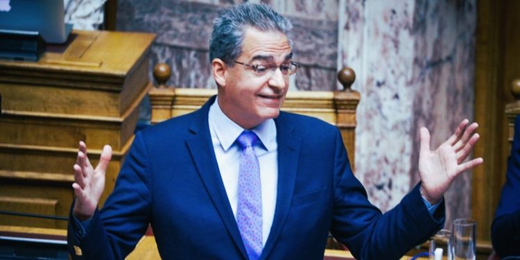 ΚΩΣΤΑΣ ΔΟΥΚΑΣ : Παρωχημένη σημαίνει νεκρή