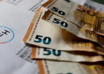 Ξεχάστε εκκαθαριστικούς και τους έναντι λογαριασμούς ρεύματος-Πλέον θα πληρώνουμε κάθε μήνα!