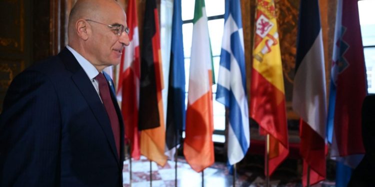 ΕΠΑΜ: Ο Δένδιας εμπλέκει άμεσα την Ελλάδα στις πολεμικές ενέργειες