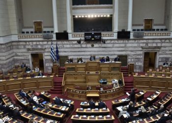 Παρά την οργή της κοινωνίας, πέρασε το εκτρωματικό νομοσχέδιο για τα ομόφυλα με 176 ψήφους – Πλήγμα ΝΔ, δεν το ψήφισαν 51