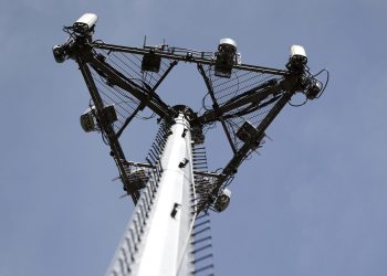 Γιατί κατέρρευσε η κινητή τηλεφωνία για 11 ώρες στις νοτιανατολικές Ηνωμένες Πολιτείες> Δεν γίνονταν κλήσεις ούτε στο 911