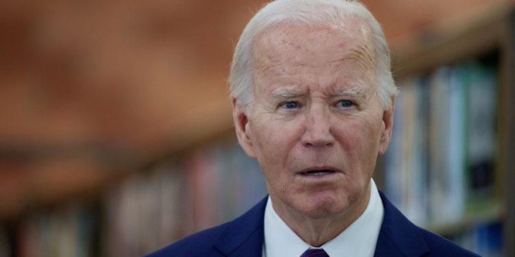 Παραλήρημα από το γεροντάκι Biden: «Τρελός πουτ@νας γιος ο Putin» – Ρωσία: Ντροπή για τις ΗΠΑ
