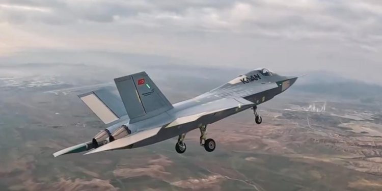 Ρ.Τ.Ερντογάν μετά την πρώτη πτήση του τουρκικού μαχητικού 5ης γενιάς ΚΑΑΝ: «Πού να δείτε τι άλλο έρχεται»