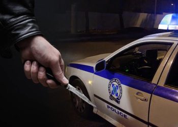 Αφγανός μαχαίρωσε αρχιφύλακα στην Ομόνοια και προσπάθησε να αρπάξει το όπλο άλλου αστυνομικού!