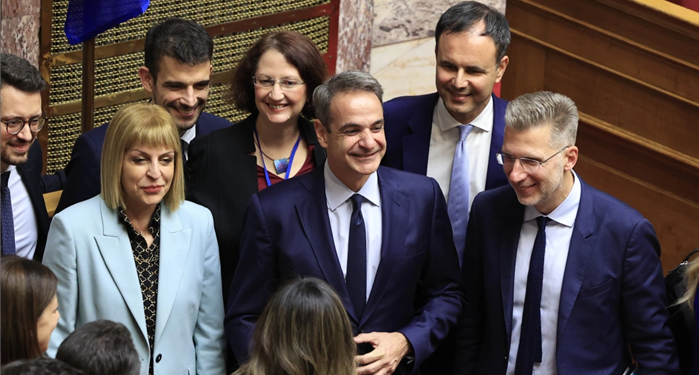 -Μητσοτάκης : “Πολίτες διαφορετικών ταχυτήτων δεν ταιριάζουν στην Δημοκρατία μας”