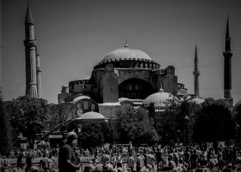 Χαμός στην Τουρκία με την πρόβλεψη ακόμα ενός σεισμολόγου για μεγάλο σεισμό στην Κων/πολη, vid