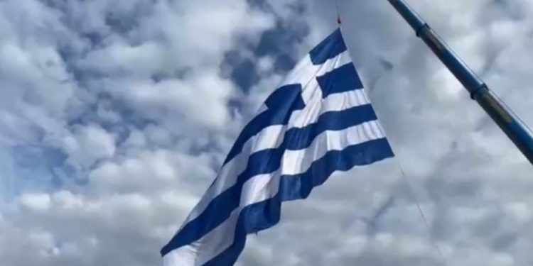 ΙΩΑΝΝΗΣ ΚΑΛΑΚΟΣ : Ο ΚΟΣΜΟΣ ΕΙΝΑΙ ΜΙΑ ΔΙΕΥΡΥΝΣΗ ΤΗΣ ΕΛΛΑΔΟΣ ΚΑΙ Η ΕΛΛΑΣ ΕΙΝΑΙ Ο ΚΟΣΜΟΣ ΣΕ ΣΜΙΚΡΥΝΣΗ