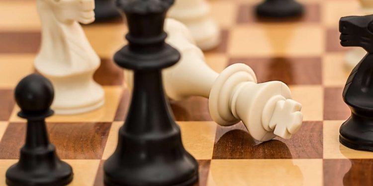 Το κρυφό υπερόπλο των ΗΠΑ απειλεί με διάλυση τη διεθνή τάξη – Ανάλυση Πολ Κρούγκμαν