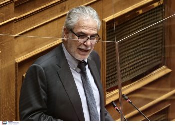«Η μισή Κύπρος είναι τουρκική»! Ισχυρό ΣΟΚ με την δήλωση Στυλιανίδη μέσα στην Βουλή (video)