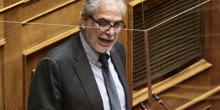 «Η μισή Κύπρος είναι τουρκική»! Ισχυρό ΣΟΚ με την δήλωση Στυλιανίδη μέσα στην Βουλή (video)