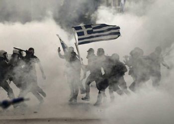 Ν.ΔΑΠΕΡΓΟΛΑΣ, “ΥΠΟΝΟΜΕΥΤΕΣ ΤΗΣ ΑΝΤΙΣΤΑΣΗΣ ΚΑΤΑ ΤΟΥ ΒΔΕΛΥΓΜΑΤΟΣ: ΜΕ ΠΟΙΑ ΛΟΓΙΚΗ ΚΑΙ ΜΕ ΠΟΙΟ ΔΙΚΑΙΩΜΑ;