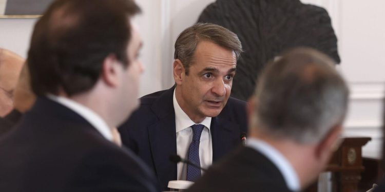 Μετά το νομοσχέδιο για τα Σόδομα ο Μητσοτάκης θα φυγαδευτεί στο εξωτερικό