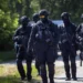 Σκοτ Μπένετ: Βλέπει σειρά τρομοκρατικών επιθέσεων σε ΗΠΑ και Ευρώπη προκειμένου να κατηγορηθεί η Ρωσία