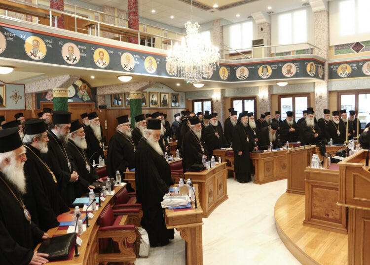 Εκτακτη συνεδριαση της Ιεραρχιας της Εκκλησιας της Ελλαδος με θεμα το ν/σχ για τα ομοφυλα ζευγαρια---ΦΩΤΟ ΧΡΗΣΤΟΣ ΜΠΟΝΗΣ//ΙΕΡΑ ΣΥΝΟΔΟΣ