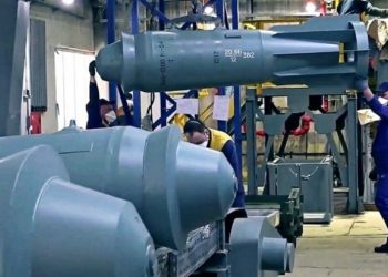 Σπάει κάθε ρεκόρ η βόμβα-τέρας FAB-1500 των Ρώσων, καταστρέφει ό,τι βρει μπροστά – Τρόμος των Ουκρανών, «μόνο ένα θαύμα τους σώζει»