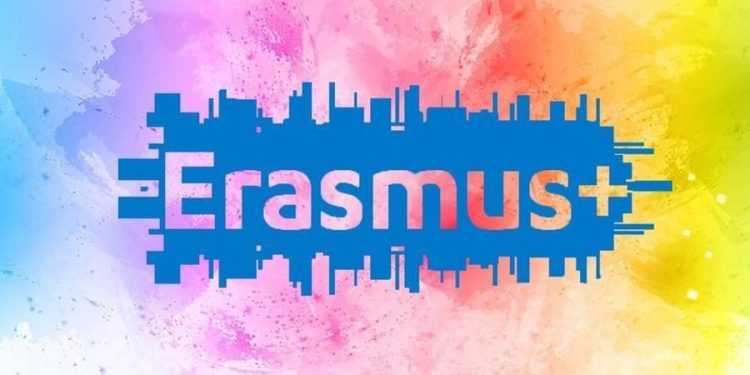Σκέψεις για τα προγράμματα Erasmus στο Λύκειο