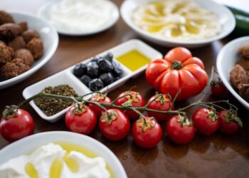 Σαρακοστή: Οι πρώτες Ύλες της Νηστείας