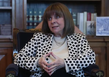 Εφιάλτης στο Προεδρικό Μέγαρο – Τι φοβάται η Σακελλαροπούλου
