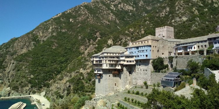 Ατομική έκρηξη στο Άγιο Όρος.