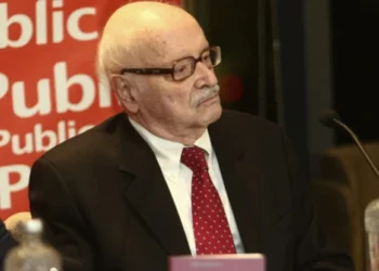 Οι υμνητές του Μητσοτάκη ασελγούν στην ιστορία των Ελλήνων ανήμερα της εθνεγερσίας