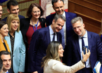 Θα είναι ευπρόσδεκτοι στους ναούς οι βουλευτές που ψήφισαν το αντιευαγγελικό νομοσχέδιο;