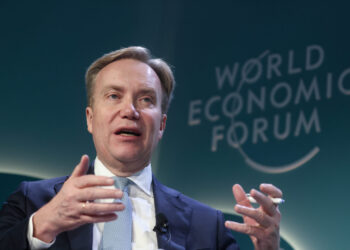Borge Brende (WEF)> Οι δείκτες παγκόσμιου χρέους είναι κοντά σε επίπεδα που δεν έχουν παρατηρηθεί από τη δεκαετία του 1820