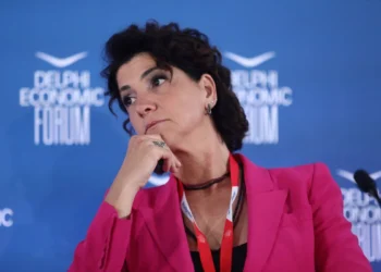Η Αλεξία Μπακογιάννη υπέβαλλε μήνυση στον Στέφανο Χίο – Τον κατηγορεί ότι την εξύβρισε στο Κολωνάκι