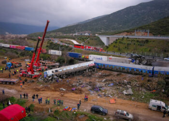 Απέβαλαν μαθητές που ήθελαν να τραγουδήσουν για τα Τέμπη! Η αντίδραση της Μαρίας Καρυστιανού