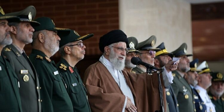 Η CIA ενημέρωσε το Ισραήλ ότι θα δεχθεί σαρωτική επίθεση από το Ιράν σε 48 ώρες