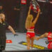 Δεν περνάνε αυτά στη Ρωσία! Κλώτσησε ring girl και μετά τον λίντσαραν, vid