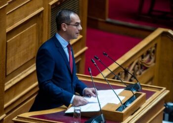 Ὁ ἀντιπρόεδρος τῆς Νίκης Γεώργιος Ρούντας σφυροκοπά: Κομισιὸν καὶ Κυβέρνηση φιμώνουν τὸν πολιτικὸ λόγο στὸ διαδίκτυο!