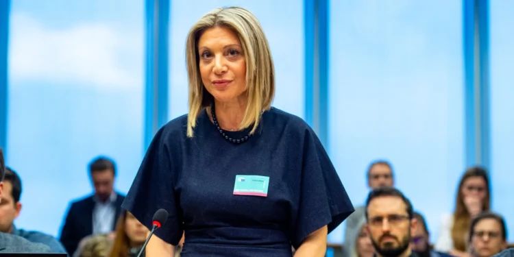 Συγκλόνισε πάλι την Ευρωβουλή η Καρυστιανού – «Παραπλανήθηκε η κοινωνία για το έγκλημα στα Τέμπη»