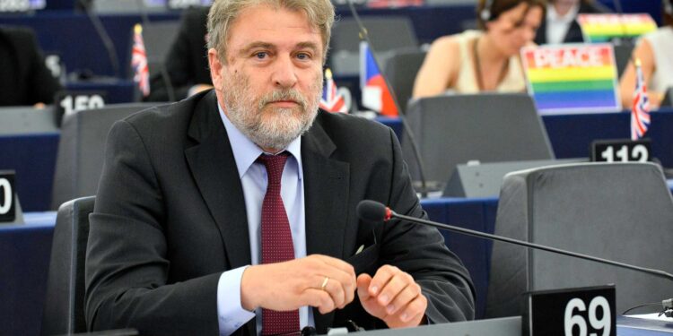 ΝΟΤΗΣ ΜΑΡΙΑΣ: Βούτυρο στο ψωμί του Ερντογάν η πρόταση Κασσελάκη για διεθνείς παρατηρητές στις ευρωεκλογές