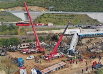 Αναστολή του νόμου περί ευθύνης υπουργών ζητά η Κοβέσι από την Κομισιόν!