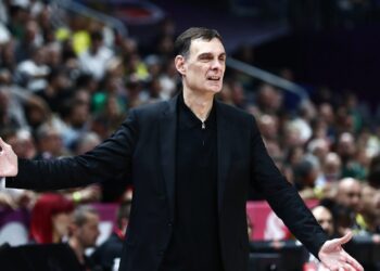 Γιώργο Μπαρτζώκα, για την κακοδαιμονία του Ολυμπιακού φταίνε οι βλασφημίες σου – Αν δεν ακούς το Sportime, άκου τους οπαδούς που το λένε ανοιχτά πλέον