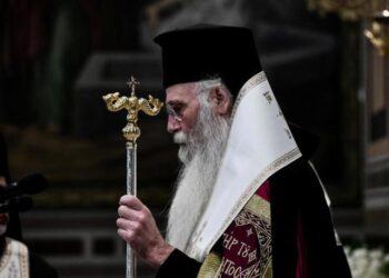 Ο Μητροπολίτης Μεσογαίας έκλεισε ναό με Τερατογραφήματα αντί Αγιογραφιών στο Σούνιο και τα ΜΜΕ αντιδρούν