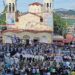 Μέγα πλήθος με μάτια βουρκωμένα στην Εύβοια για το σκήνωμα του θαυματουργού αγίου Ιωάννη του Ρώσσου