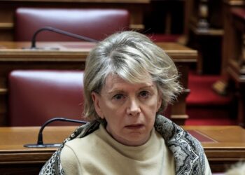 Η Έλενα Ακρίτα κατέθεσε αγωγή κατά του πρωθυπουργικού γραφείου