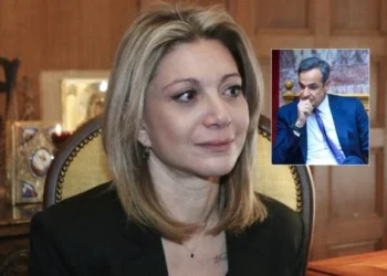 Φοβού την οργή της χαροκαμένης μάνας: Η Καρυστιανού περνά (ξανά) πριονοκορδέλα τον Μητσοτάκη!