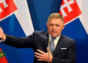 ΤΡΕΜΟΥΝ ΤΗΝ ΑΝΑΚΑΜΨΗ ΤΟΥ FICO; «ΘΑ ΓΙΝΕΙ ΠΙΟ ΣΚΛΗΡΟΣ!»