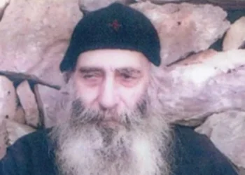 Γέροντας Βασίλειος Καυσοκαλυβίτης: «Τὰ ψωμιὰ τοῦ Διαβόλου τελειώνουν…»