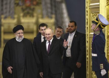 Πριν έναν χρόνο! Τι είχε πει ο Ραϊσί στους Ρώσους, τι είπε σήμερα για αυτόν ο Πούτιν! vid