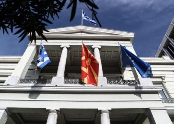 Νέος πρωθυπουργός Σκοπίων: «Θα αποκαλώ την χώρα μου όπως θέλω! Να πάτε στην Χάγη»