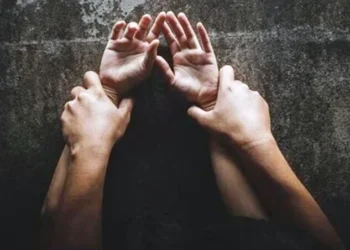 Αχαΐα: 23χρονος αλλοδαπός επιτέθηκε και βίασε 62χρονη αγρότισσα μέσα στο χωράφι της