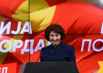 Η εθνικίστρια Πρόεδρος που απειλεί την Ελλάδα